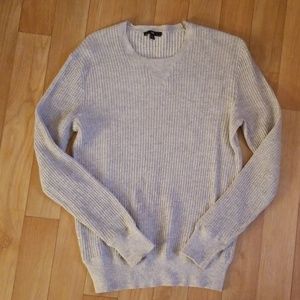 Gap Sweater in Light Gray Size Small
